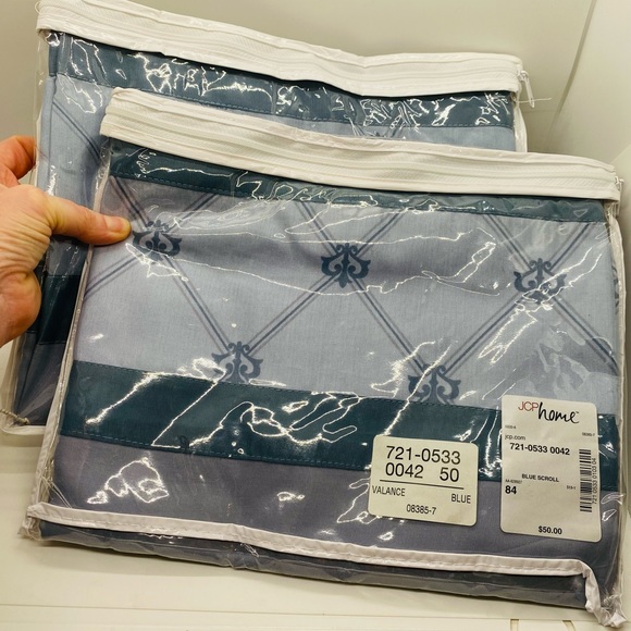 NWT JCP Home Valance Blue Scroll. - Picture 6 of 6